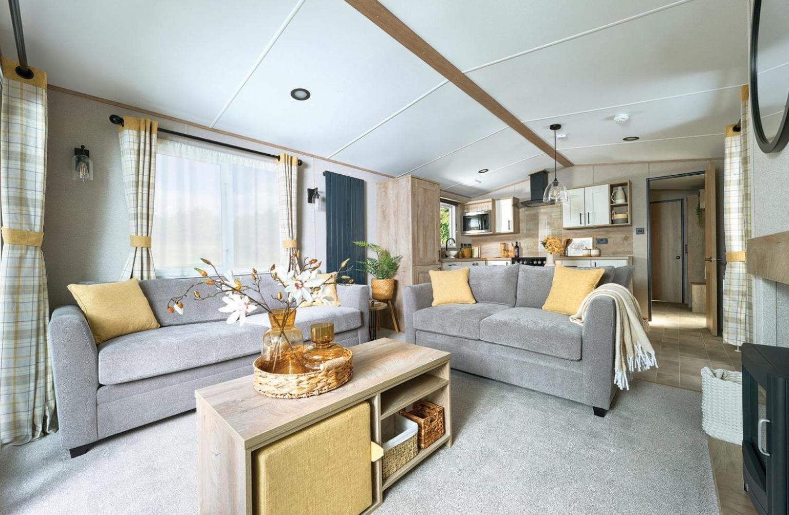Emma'S Oasis 2-Bedroom Caravan At Durdle Door Sleeps 4 웨스트 룰워스 외부 사진