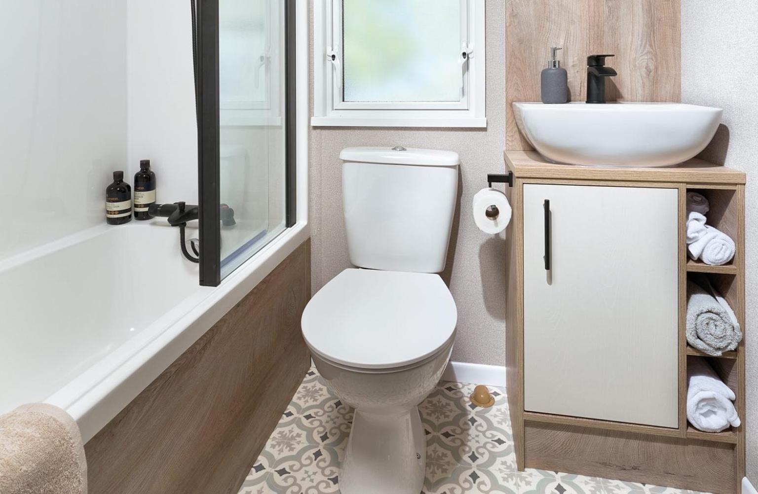 Emma'S Oasis 2-Bedroom Caravan At Durdle Door Sleeps 4 웨스트 룰워스 외부 사진
